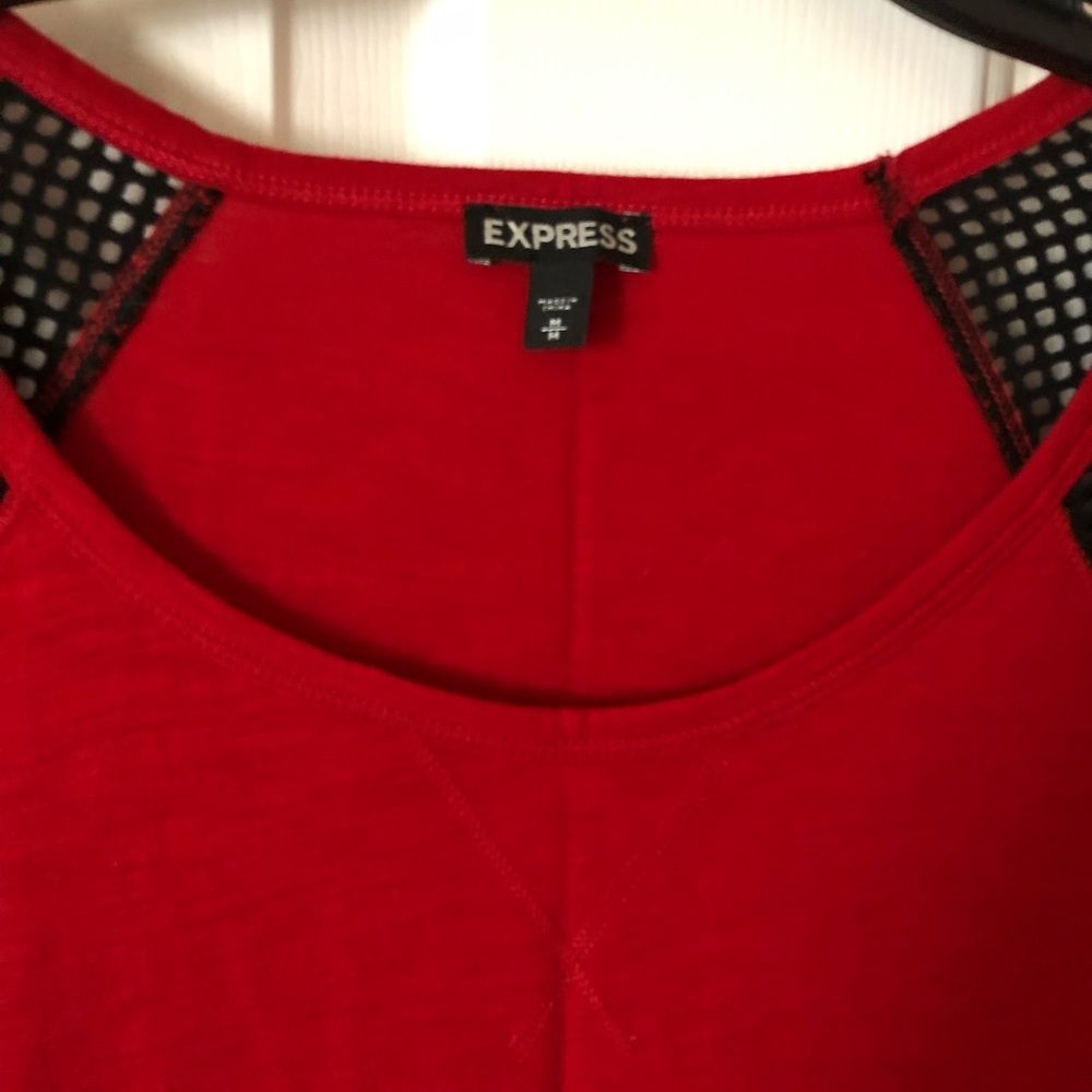 Express red top - Picture 2 of 6